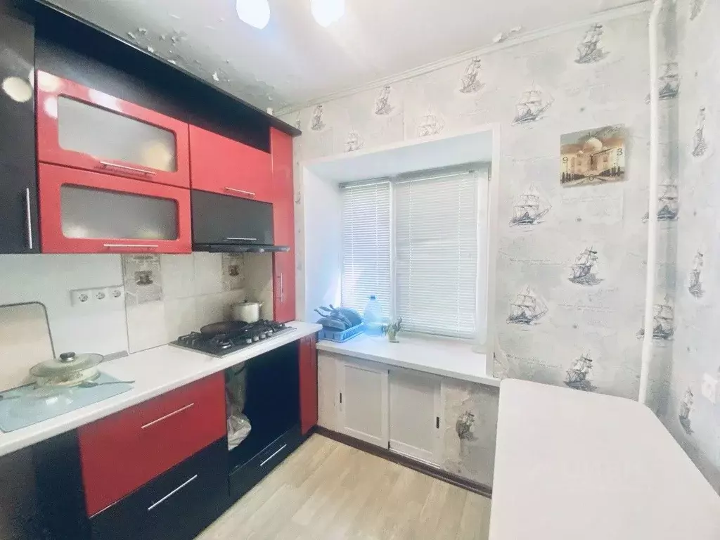 2-к кв. Удмуртия, Воткинск 1 Мая ул., 159 (42.5 м) - Фото 1