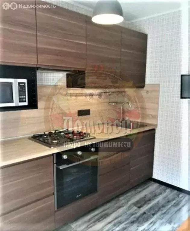 3-комнатная квартира: село Софьино, 19к1 (65 м) - Фото 0