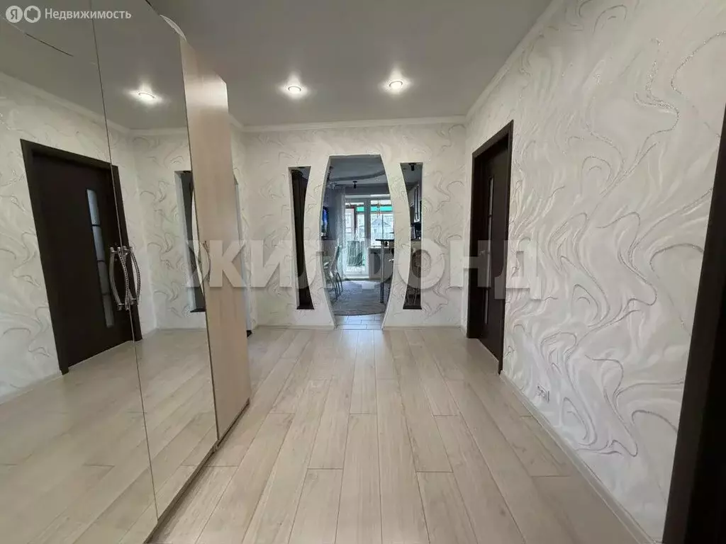 Дом в село Белый Яр, Молодёжный переулок (186.6 м) - Фото 1