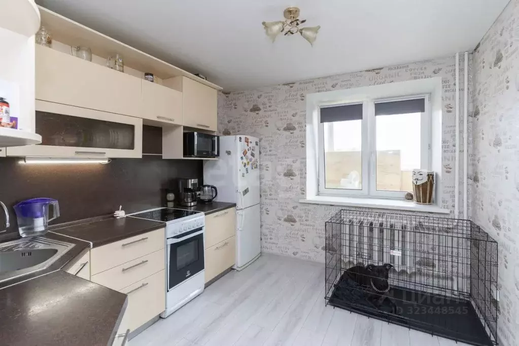 1-к кв. Тюменская область, Тюмень ул. Боровская, 33 (32.9 м) - Фото 0