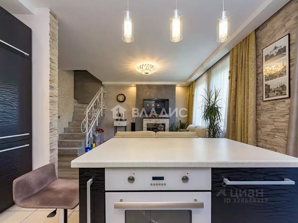 3-к кв. Калининградская область, Калининград Колхозная ул., 4Д (77.0 ... - Фото 2