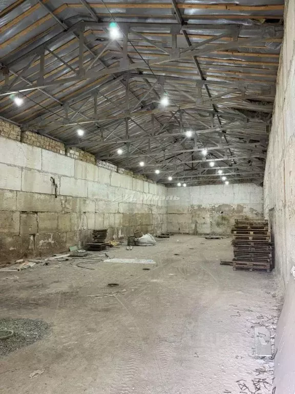 Склад в Крым, Бахчисарайский район, с. Скалистое ул. Ленина, 36к1 (273 ... - Фото 1
