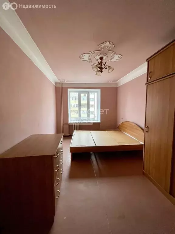 3-комнатная квартира: Баксан, улица Фрунзе, 1 (64 м) - Фото 1