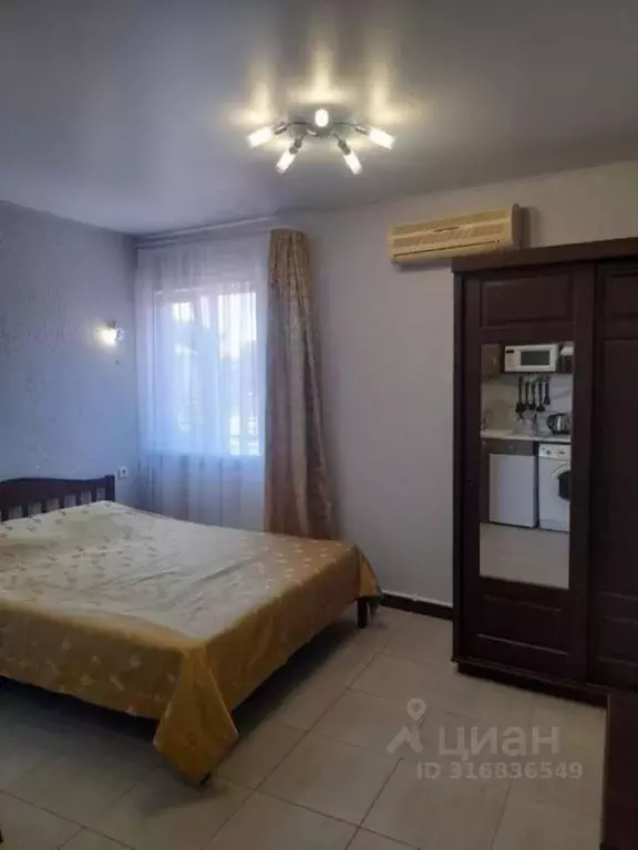 1-к кв. Краснодарский край, Геленджик Киевская ул., 28 (25.0 м) - Фото 0