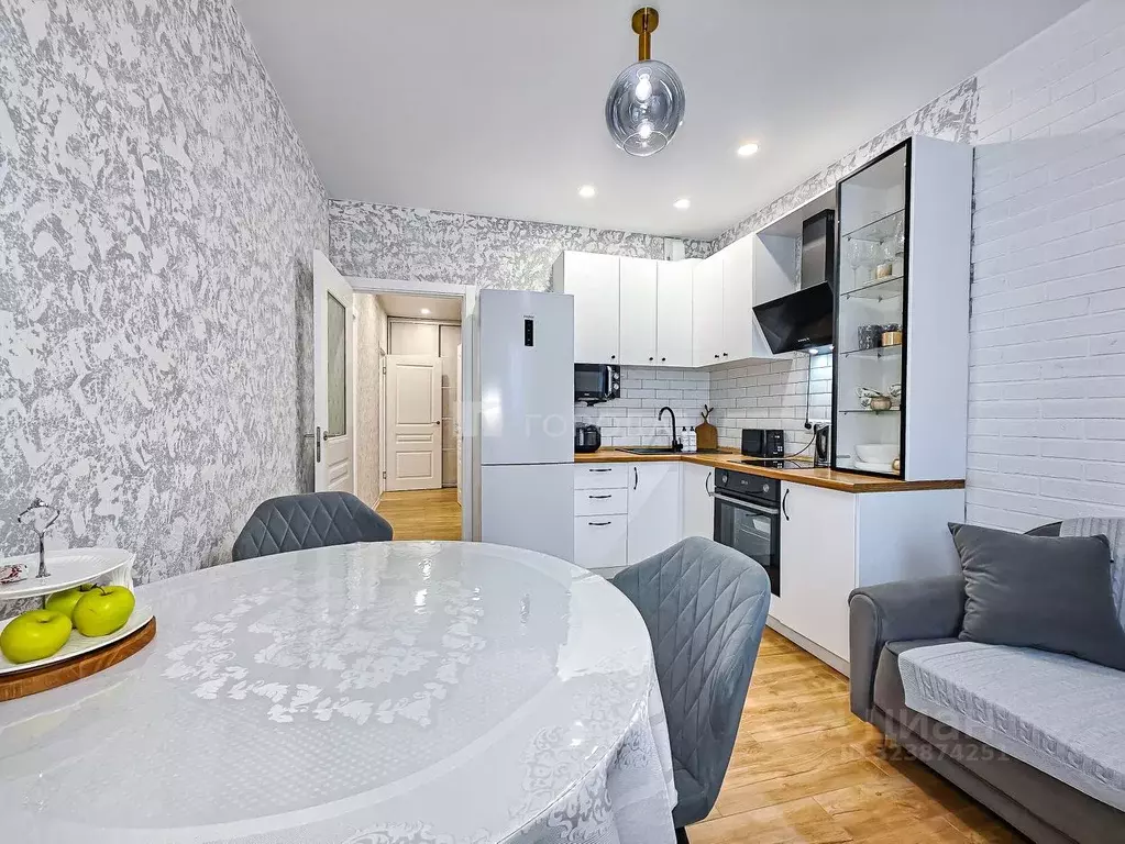 2-к кв. Новосибирская область, Новосибирск ул. Ватутина, 93/1 (49.6 м) - Фото 1