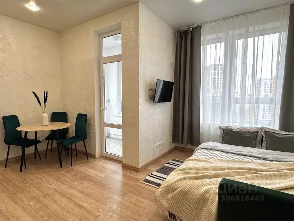 Студия Свердловская область, Екатеринбург ул. Амундсена, 7 (28.0 м) - Фото 0