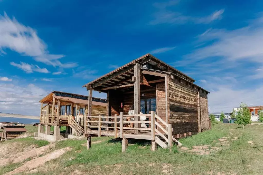 Дом в Хакасия, Ширинский район, Южный берег Большого Плеса озера Беле ... - Фото 1