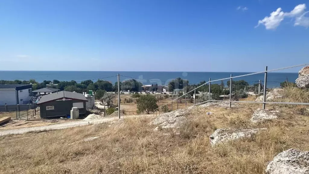 Участок в Крым, Щелкино Ленинский район, ул. Феодосийская (5.0 сот.) - Фото 1