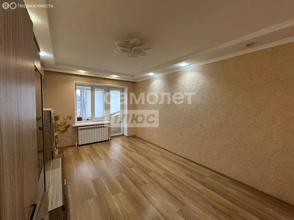 3-комнатная квартира: Кропоткин, Мопровский проезд, 9 (58.9 м) - Фото 1