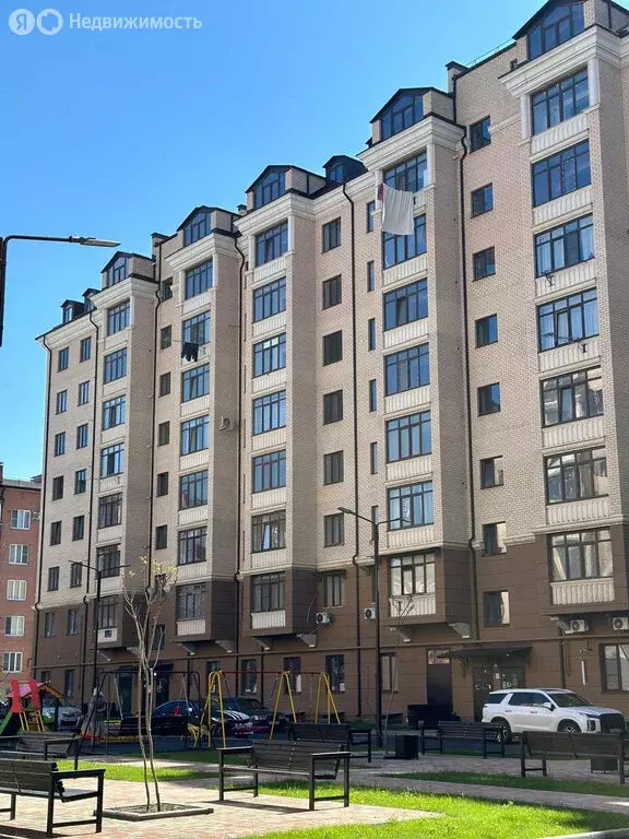 1-комнатная квартира: Владикавказ, улица Курсантов-Кировцев, 4А (60.2 ... - Фото 0