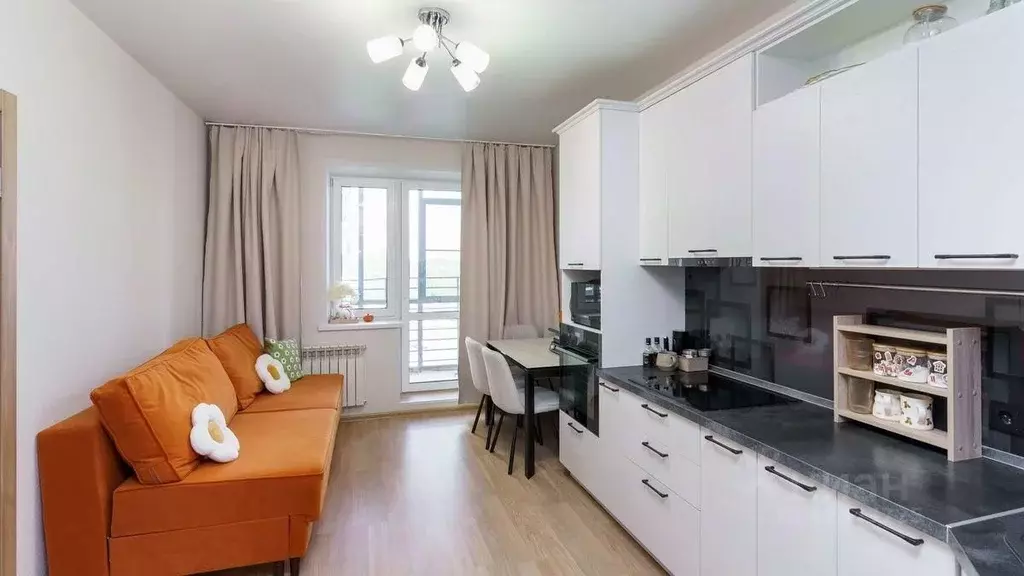1-к кв. Тюменская область, Тюмень ул. Мельникайте, 36к1 (48.4 м) - Фото 2