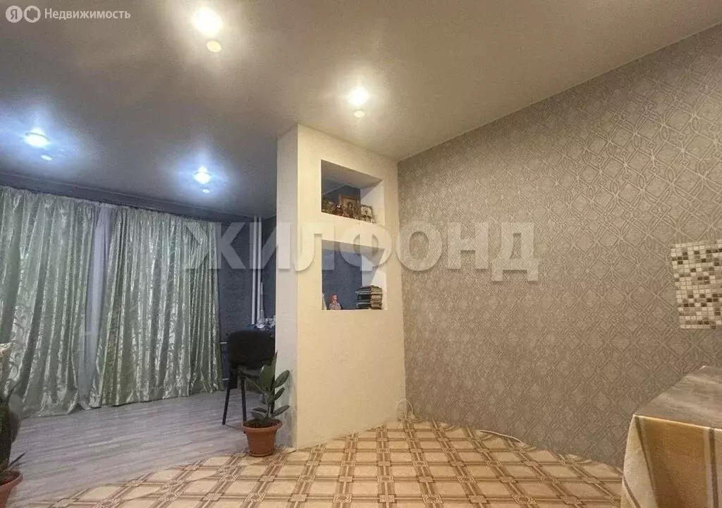 Квартира-студия: Новосибирск, Плющихинская улица, 3 (32.7 м) - Фото 2