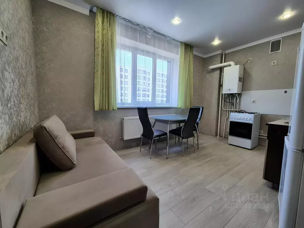 2-к кв. Ростовская область, Батайск Комсомольская ул., 127 (44.0 м) - Фото 1