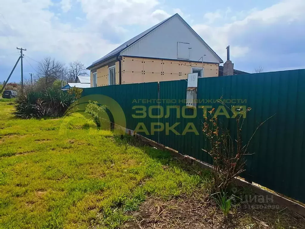 Дом в Краснодарский край, Абинский район, Мингрельское с/пос, ... - Фото 2