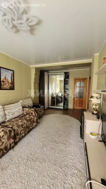 3-комнатная квартира: Брянск, улица Фокина, 34 (54.6 м) - Фото 0