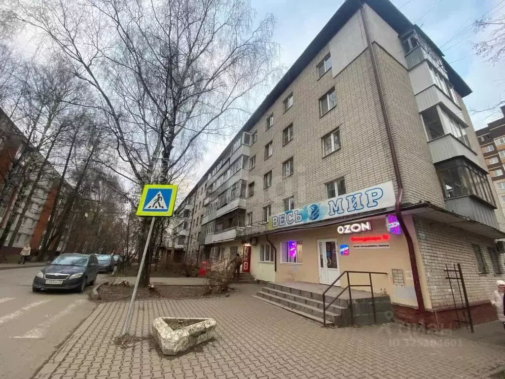 3-к кв. Брянская область, Брянск ул. Репина, 13 (50.5 м) - Фото 0