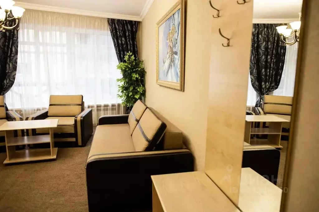 Комната Карачаево-Черкесия, Домбай кп ул. Карачаевская, 62 - Фото 2