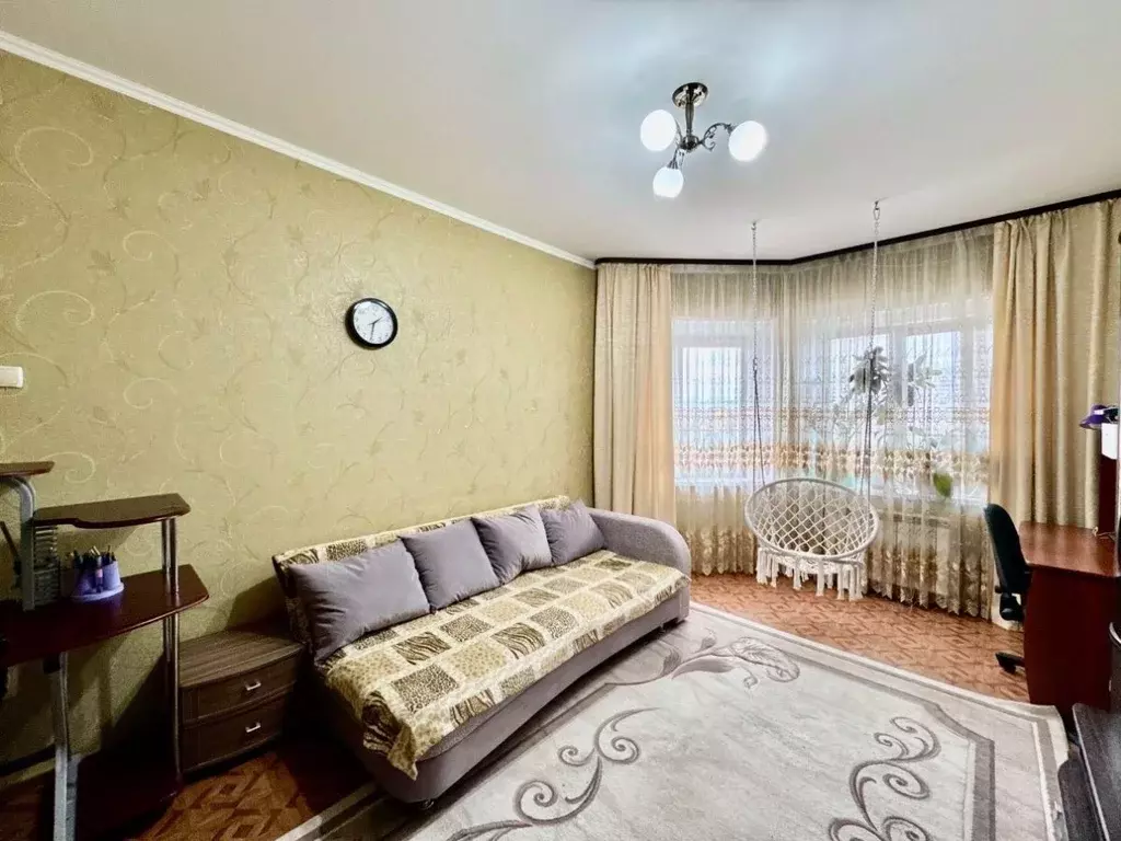 2-к кв. Ханты-Мансийский АО, Нижневартовск ул. Чапаева, 93 (54.2 м) - Фото 1