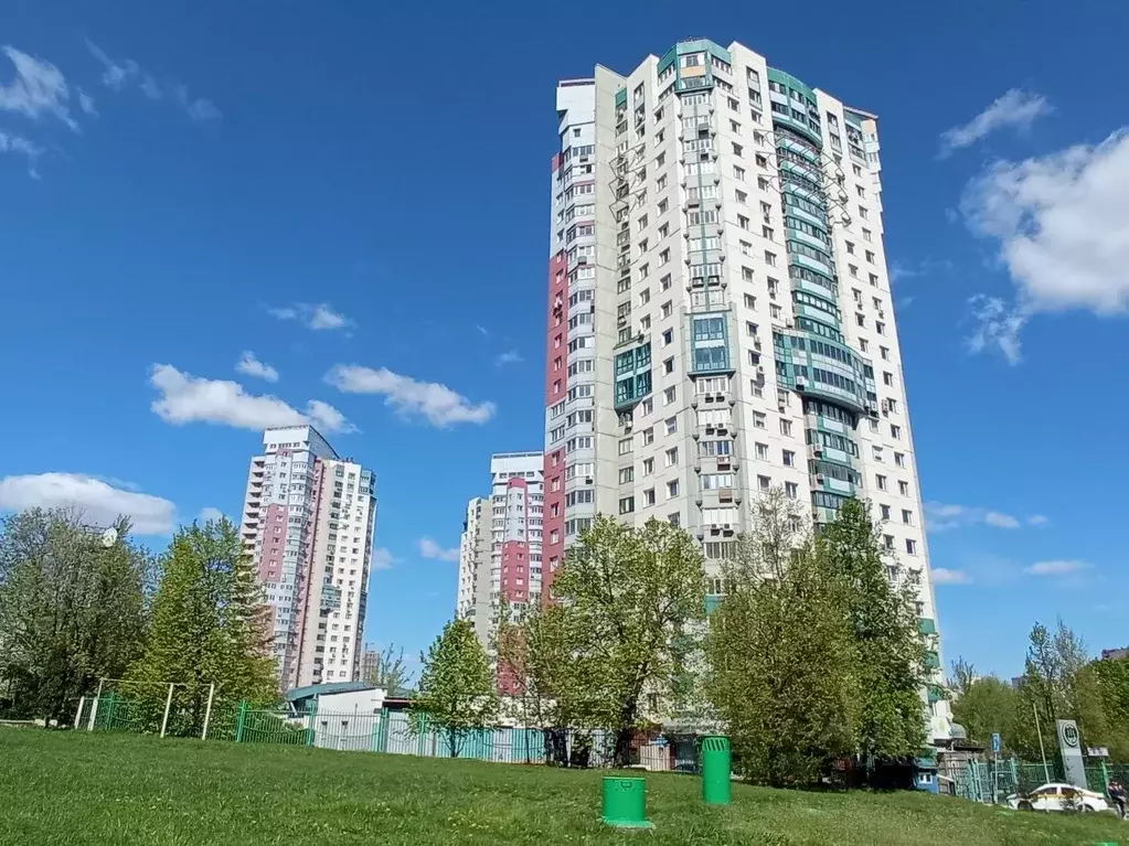 Гараж в Москва ул. Коштоянца, 20 (16 м) - Фото 0