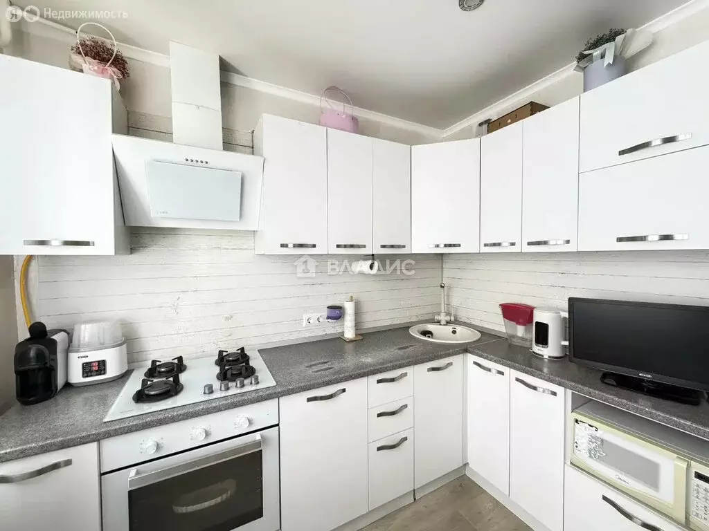 2-комнатная квартира: Нижнекамск, проспект Шинников, 36 (53.1 м) - Фото 1