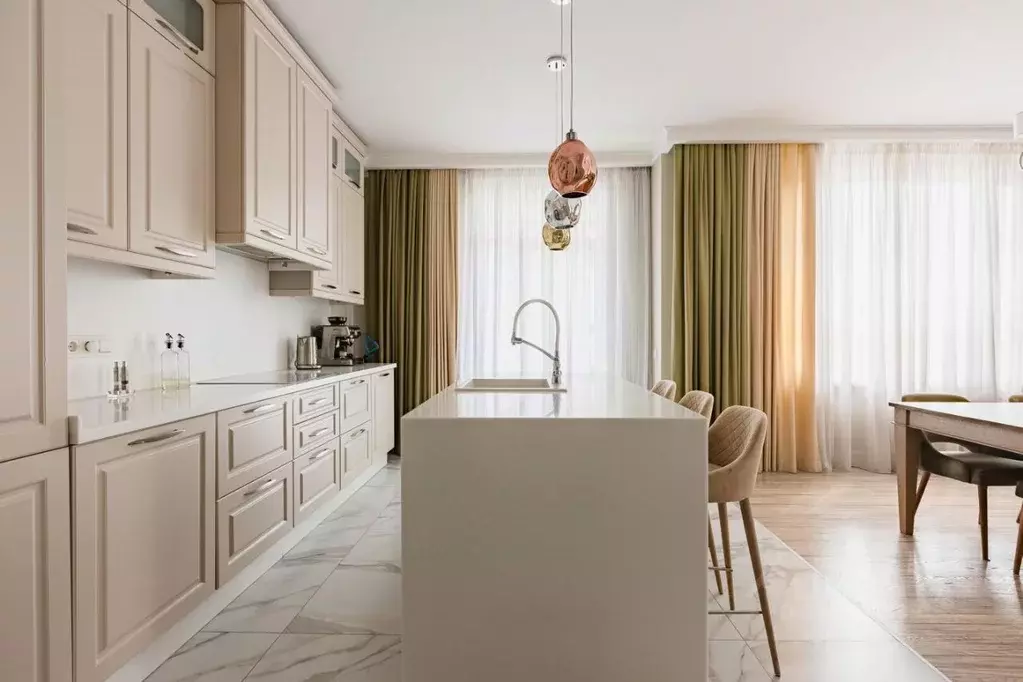 3-к кв. Москва ул. Сервантеса, 1к1 (94.3 м) - Фото 1
