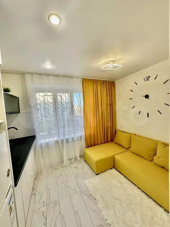 Комната 13,5 м в 1-к., 1/5 эт. - Фото 0