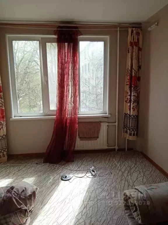 Комната Санкт-Петербург ул. Новоселов, 31 (16.0 м) - Фото 1