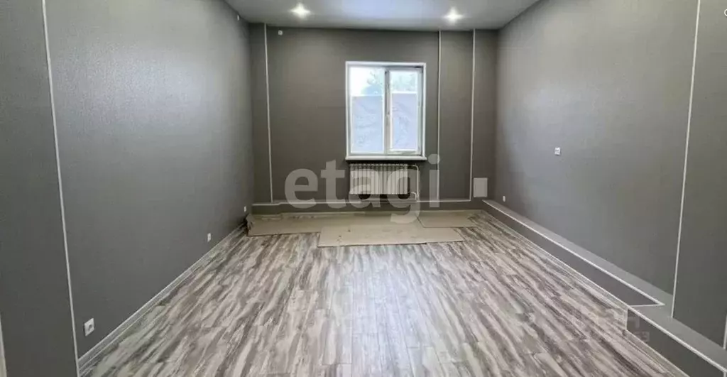 2-к кв. Курская область, Курск ул. Челюскинцев, 25 (60.5 м) - Фото 1