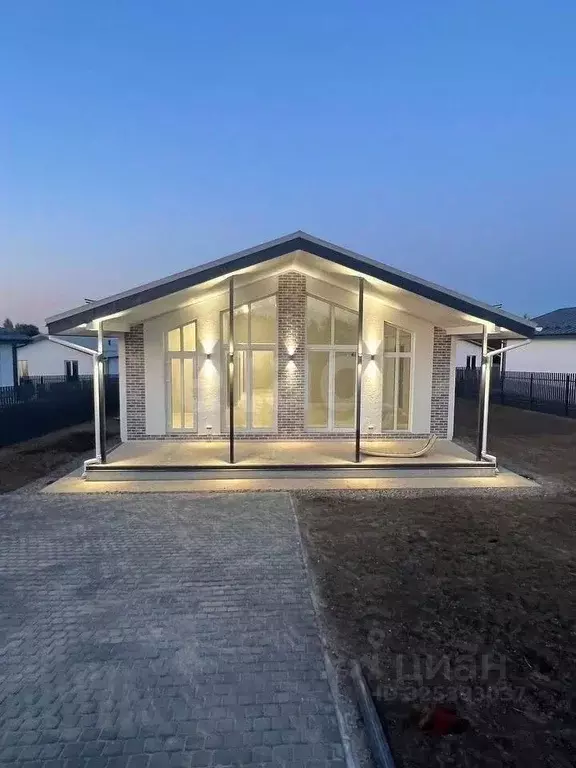 Дом в Ленинградская область, Ломоносовский район, Низинское с/пос, ... - Фото 1