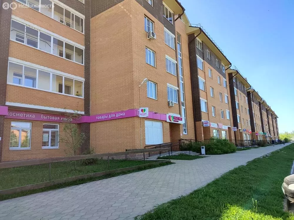 2-комнатная квартира: село Усть-Качка, улица Победы, 18 (63.4 м) - Фото 1