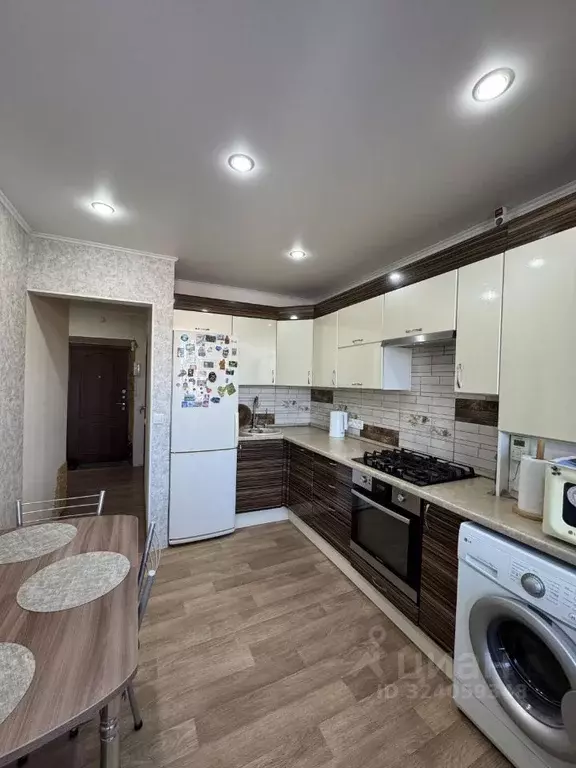 2-к кв. Омская область, Омский район, с. Троицкое, Ясная Поляна мкр ... - Фото 2