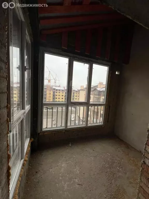 1-комнатная квартира: Владикавказ, улица Билара Кабалоева, 18 (43 м) - Фото 1