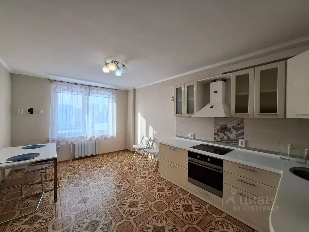 1-к кв. Свердловская область, Екатеринбург ул. Рощинская, 41 (60.0 м) - Фото 1