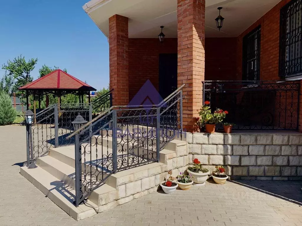 Дом в Ростовская область, Волгодонской район, Романовская ст-ца ул. ... - Фото 1