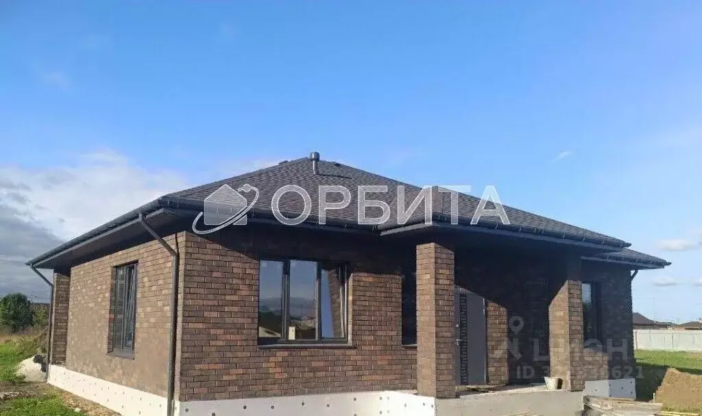 Дом в Тюменская область, Тюменский муниципальный округ, д. Ушакова  ... - Фото 1