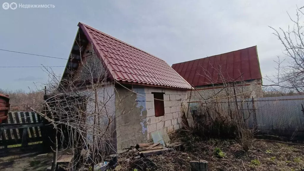 Дом в Саратов, СНТ Звезда-1 (10 м) - Фото 0