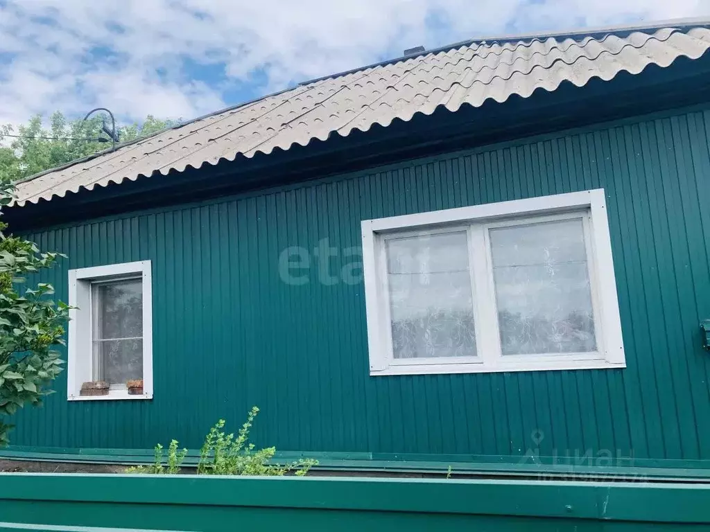 Дом в Кемеровская область, Ленинск-Кузнецкий ул. Микояна, 35 (45 м) - Фото 0