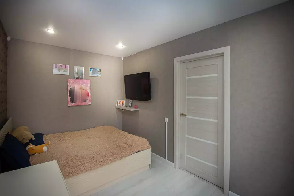 Продаётся 3-к квартира, 56 м - Фото 1