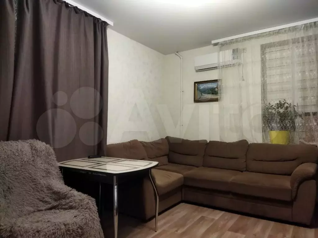 3-к. квартира, 60 м, 2/2 эт. - Фото 0