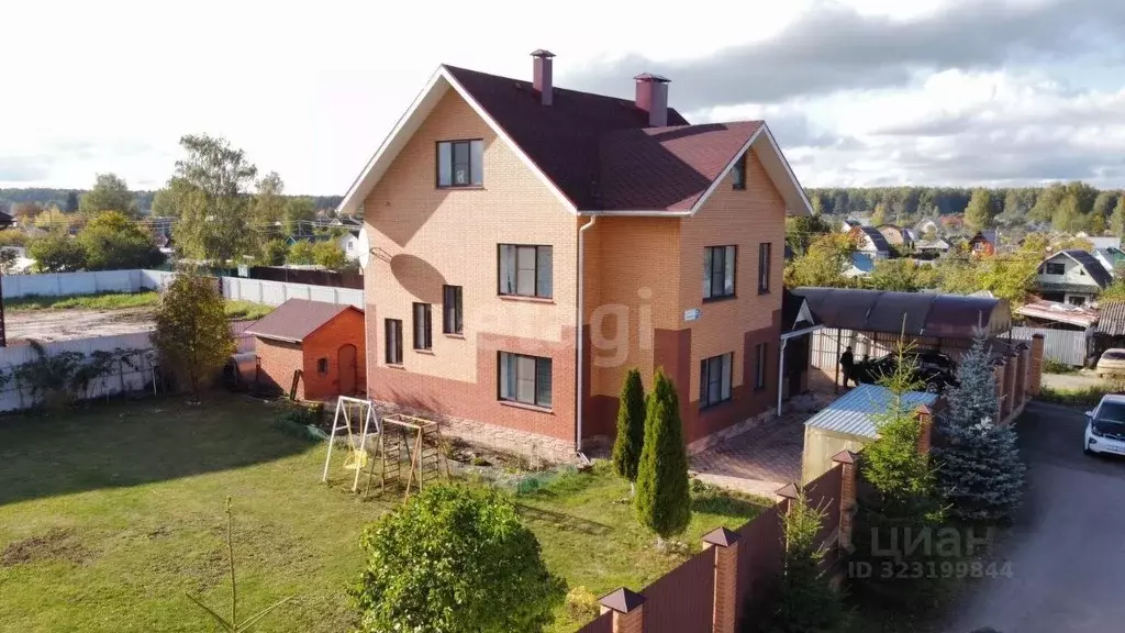 Дом в Московская область, Клин проезд Лысенко, 11 (294 м) - Фото 1