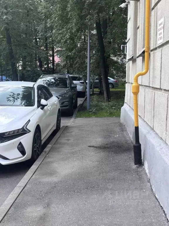 Гараж в Москва Марксистская ул., 9 (10 м) - Фото 1