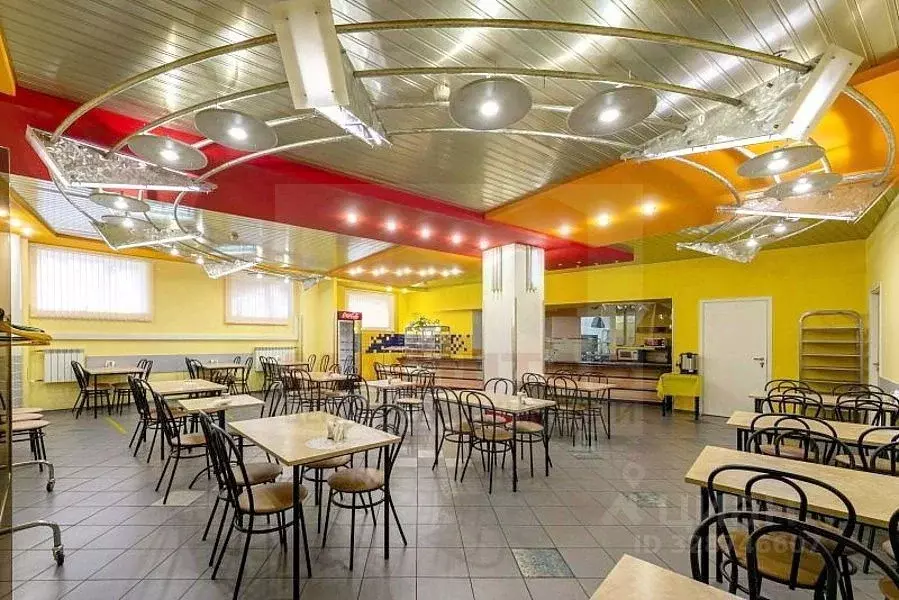 Помещение свободного назначения в Санкт-Петербург пл. Конституции, 2 ... - Фото 2