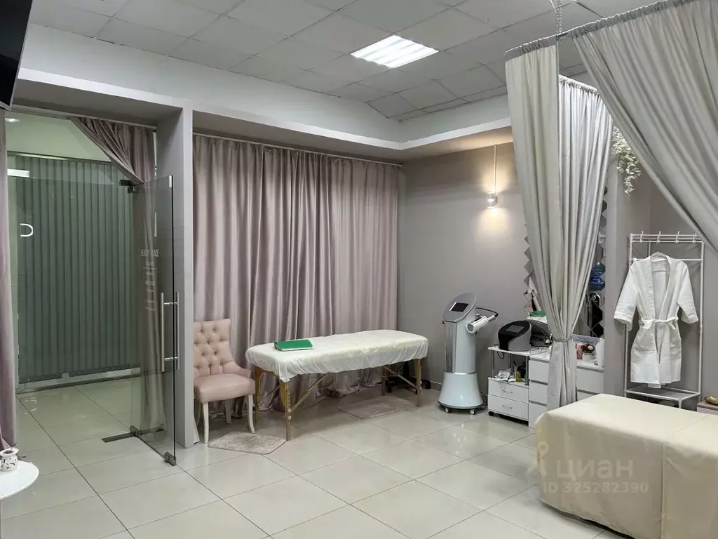 Помещение свободного назначения в Московская область, Клин ул. Карла ... - Фото 2