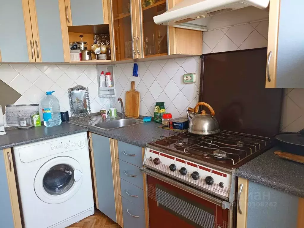 3-к кв. Ростовская область, Батайск ул. Ушинского, 11 (64.0 м) - Фото 1