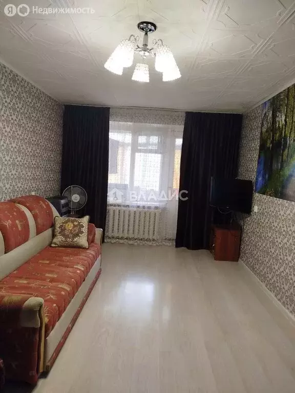 3-комнатная квартира: Белебей, улица Ленина, 1А (59.8 м) - Фото 0
