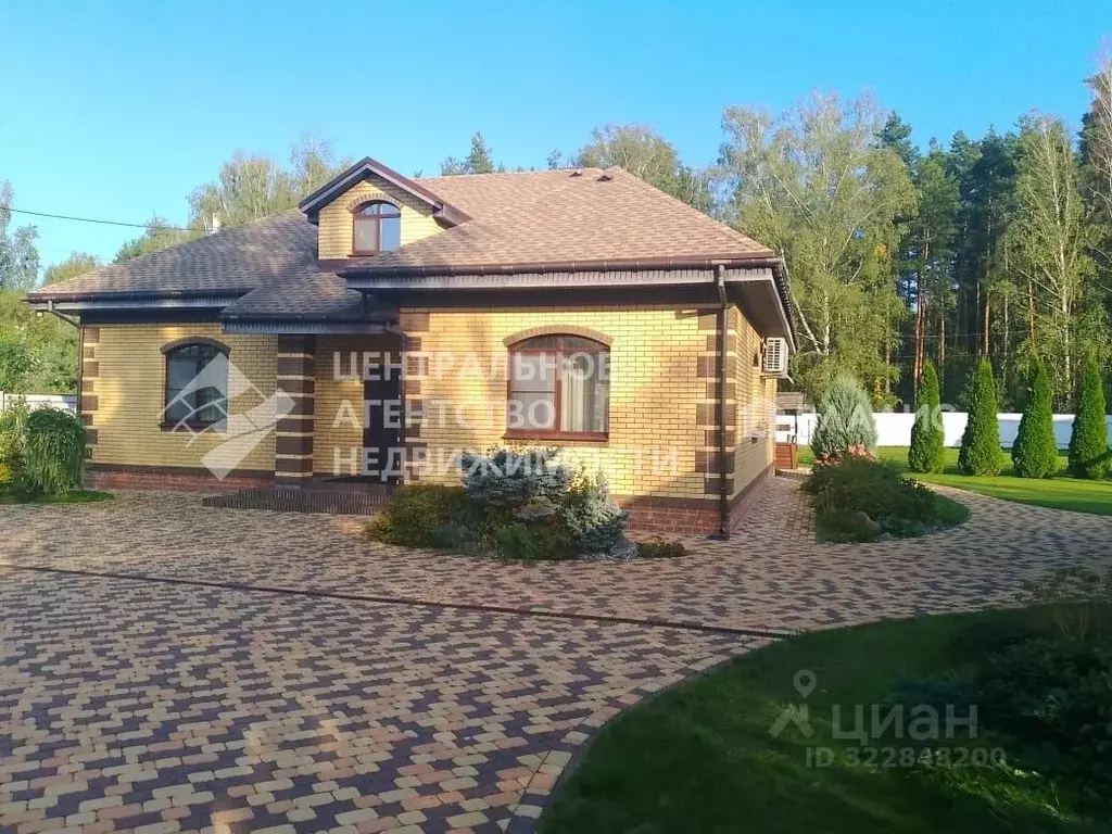 Дом в Рязанская область, Рязанский муниципальный округ, с. Казарь  ... - Фото 1