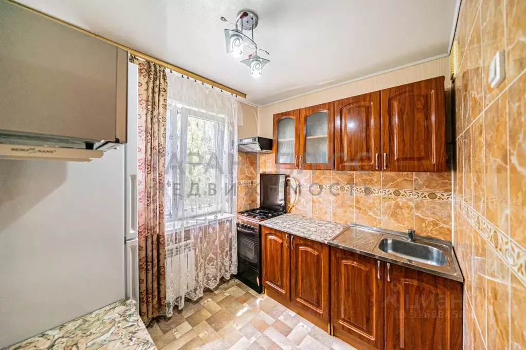 2-к кв. Липецкая область, Липецк Осенний проезд, 5 (46.0 м) - Фото 0