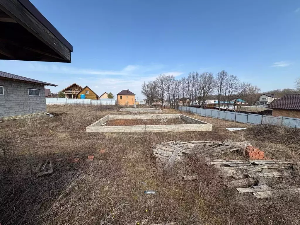 Участок в Башкортостан, Уфа городской округ, д. Зинино, Фруктовый сад ... - Фото 0