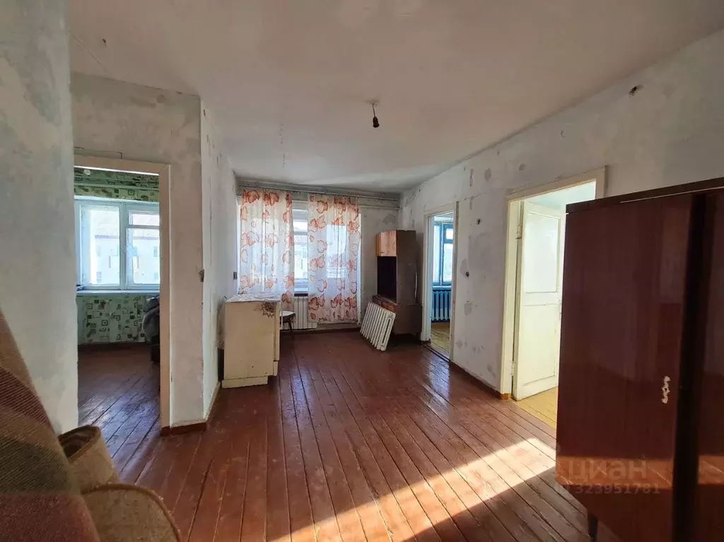 3-к кв. Омская область, Оконешниково рп ул. Пролетарская, 58 (39.4 м) - Фото 1