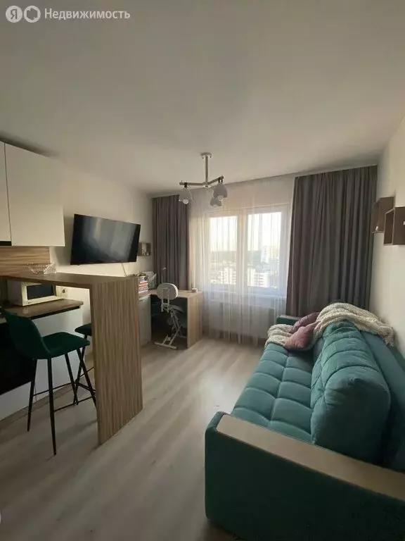 Квартира-студия: Екатеринбург, улица Евгения Савкова, 17А (21.7 м) - Фото 1